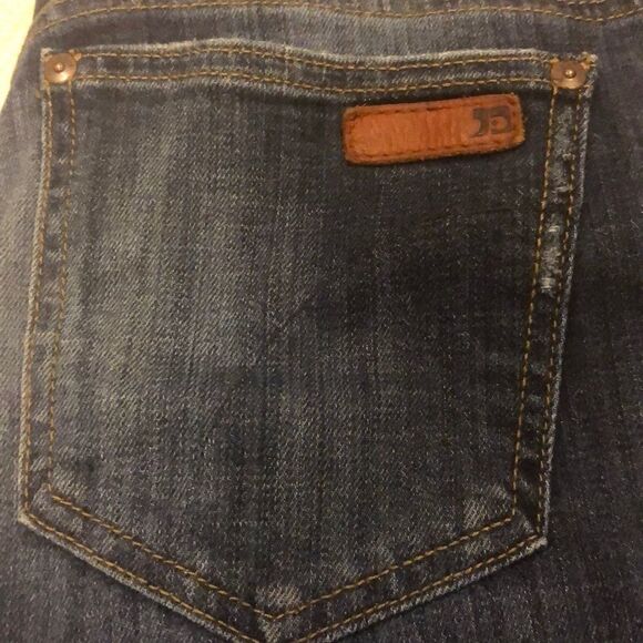 Joe’s Dark Blue Faded Front Boot Leg Honey Fit - Picture 2 of 6